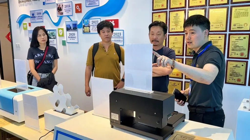 kiosk manufacturers 10 1024x576.jpg