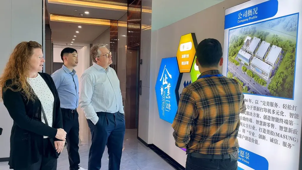 kiosk manufacturers 6 1024x576.jpg